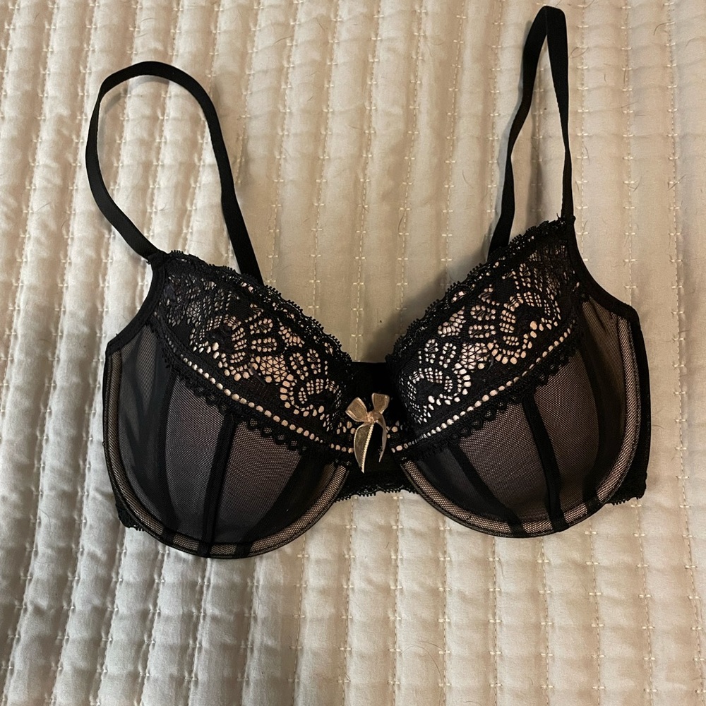 ❌❌SOLD❌❌Adore Me Bra